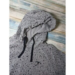 Gymshark Mens Large Black and Gray Long Sleeve Hoodie Pullover Sweatshirt